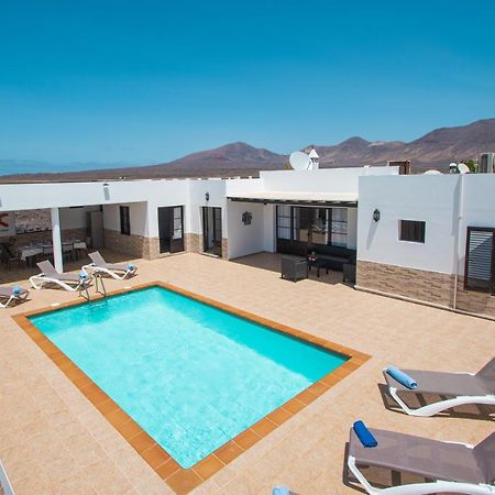 Villa Pancho Playa Blanca  Extérieur photo