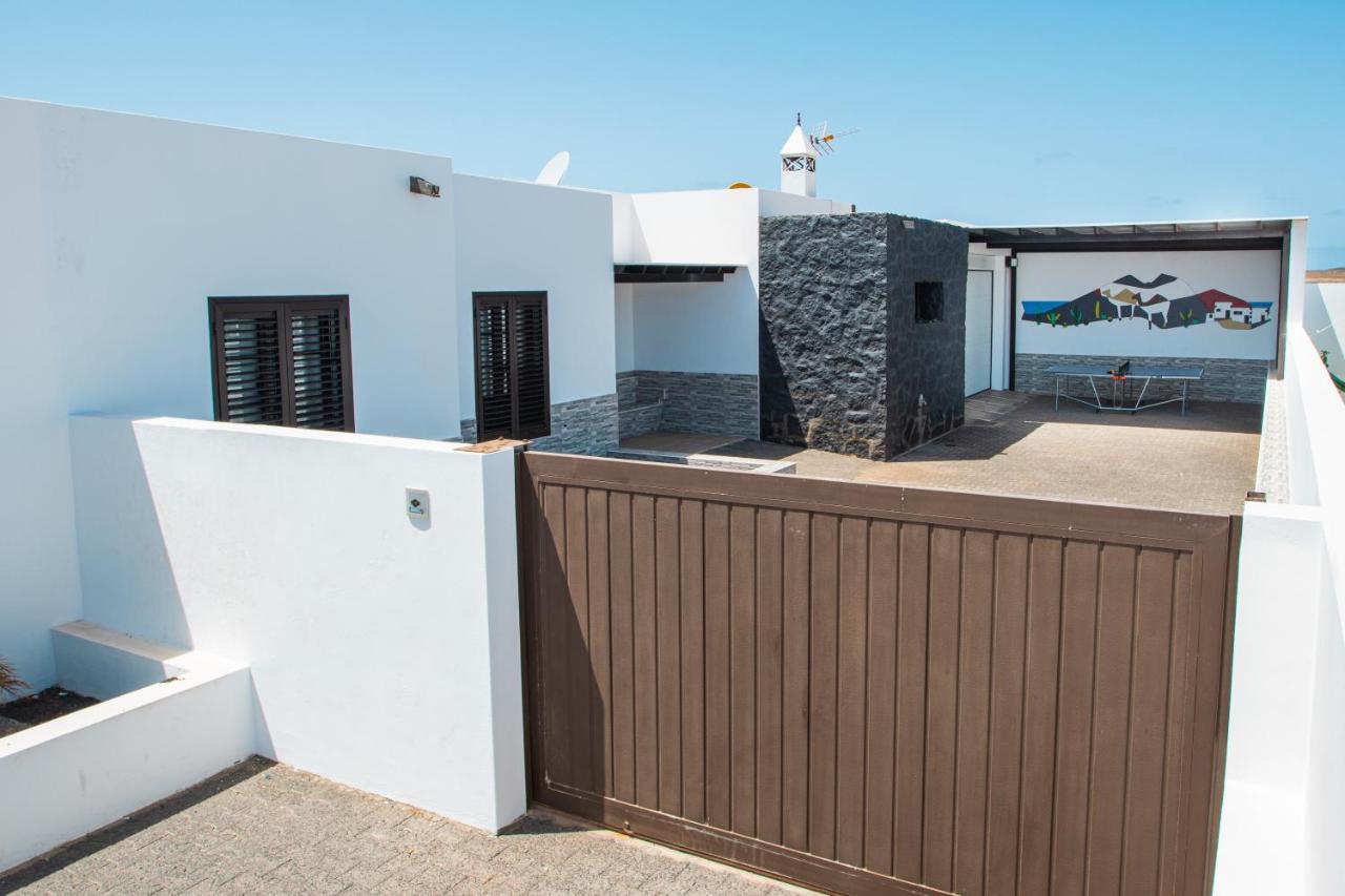Villa Pancho Playa Blanca  Extérieur photo